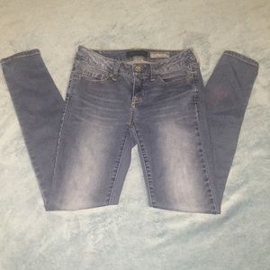 🔥PRICE DROP🔥•Aeropostale Jeggings•